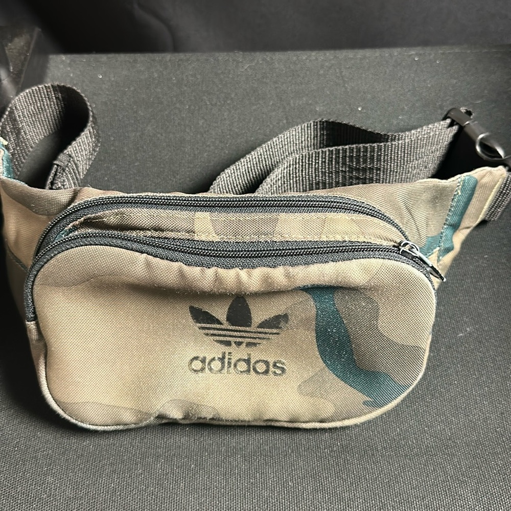 Adidas originals camo waste pack
